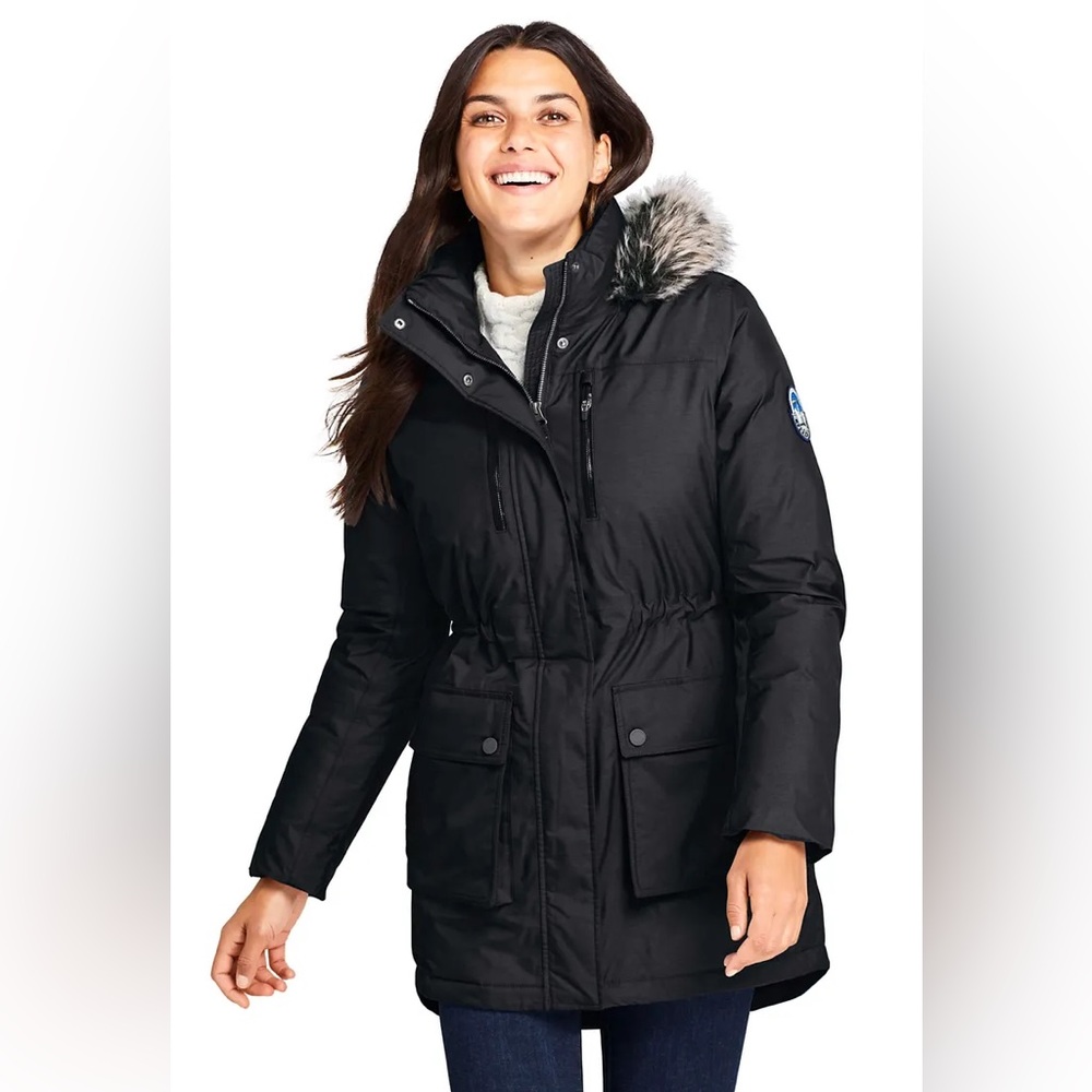 Lands’ End Women’s Expedition Jacket - size XL/P (18) - EUC